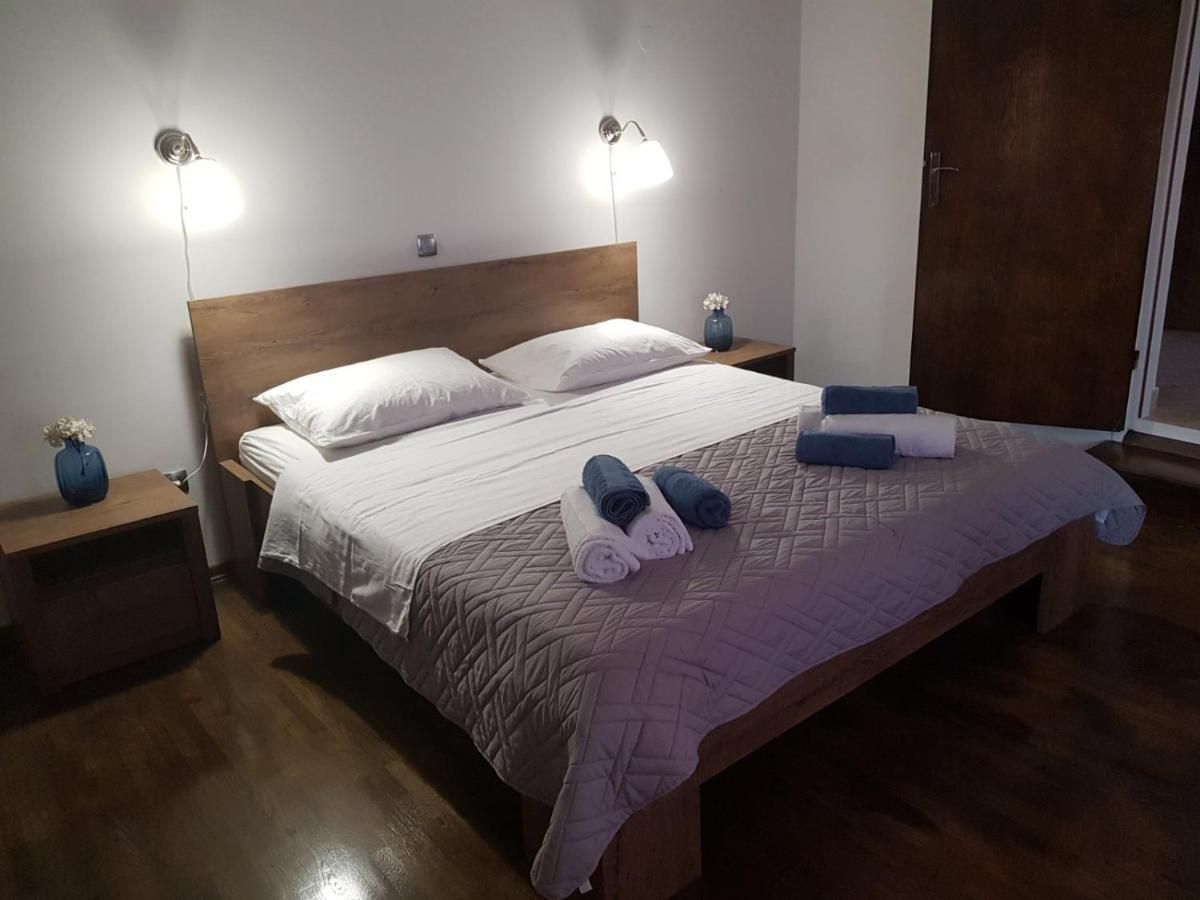 Apartman Cvita Rab Palit Exteriör bild